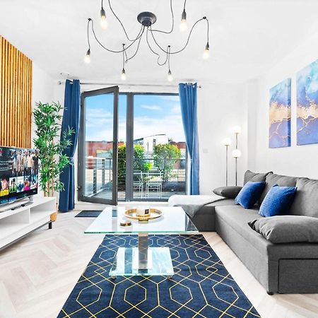 New Luxury City Centre Apartment By Azura Nights Birmingham Exterior photo