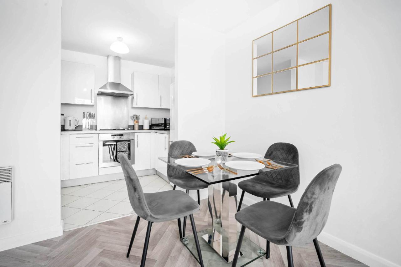 New Luxury City Centre Apartment By Azura Nights Birmingham Exterior photo